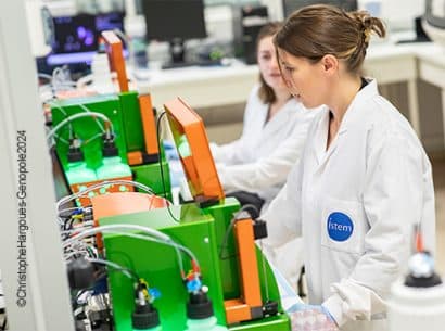 Plateforme de bioproduction du CECS I-Stem : des cellules souches aux thérapies